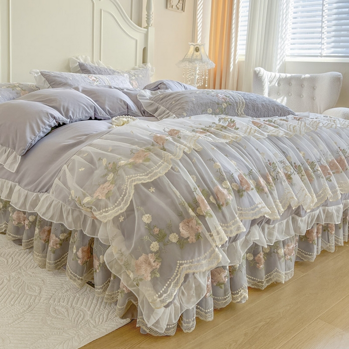 91家纺网 家纺一手货源 找家纺 恋尚 2025新款香奢梦-针织棉床裙四件套 香奢梦-浅灰