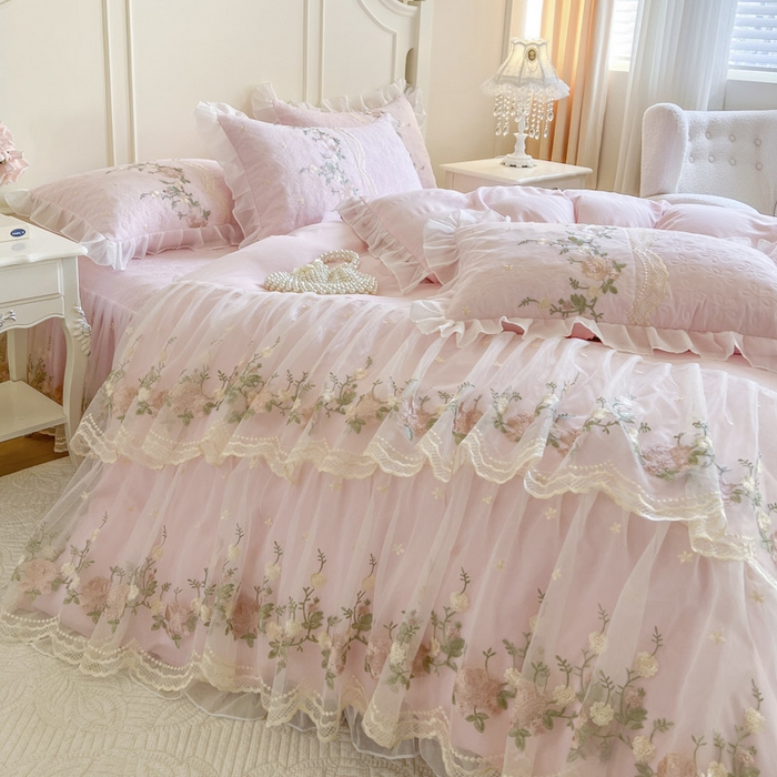 91家纺网 家纺一手货源 找家纺 恋尚 2025新款香奢梦-针织棉床裙四件套 香奢梦-少女粉