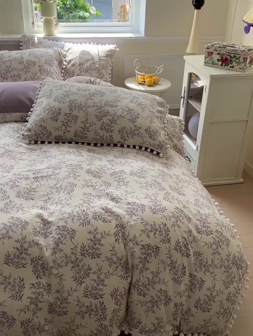 91家纺网 家纺一手货源 找家纺 朵朵家纺 2025新款球球款云感四件套水洗棉简约风小碎花单品单被套（可定制尺寸 ） 紫颜