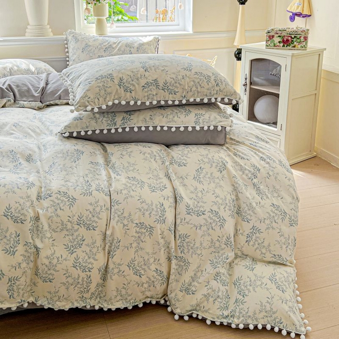 91家纺网 家纺一手货源 找家纺 朵朵家纺 2025新款球球款云感四件套水洗棉简约风小碎花被套三件套（可定制尺寸 ） 蓝颜