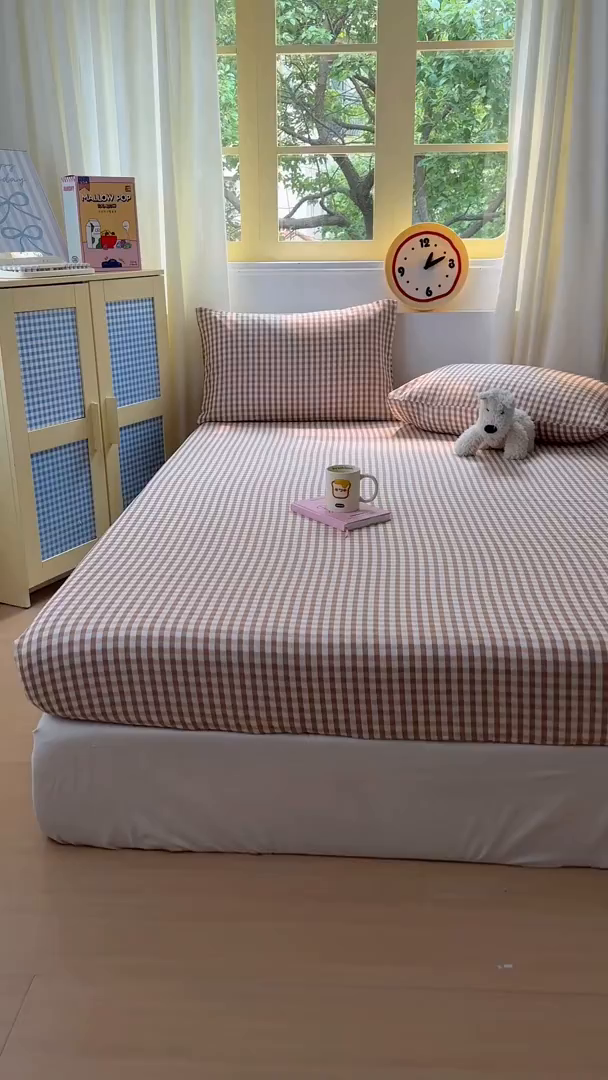 91家纺网 家纺一手货源 找家纺 十一家居 2025新款亲肤裸睡云朵棉水洗棉床笠-洛可系列 豆沙小格