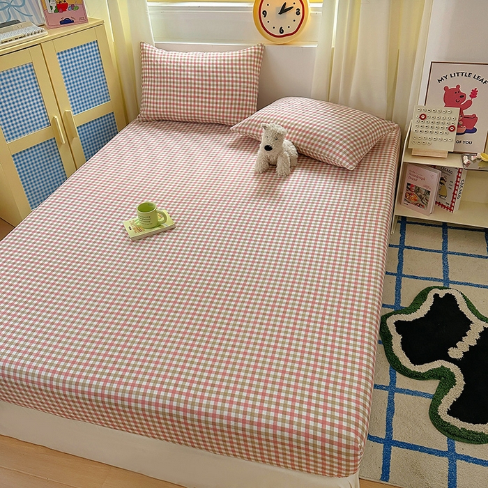 91家纺网 家纺一手货源 找家纺 十一家居 2025新款亲肤裸睡云朵棉水洗棉床笠-洛可系列 粉咖小格