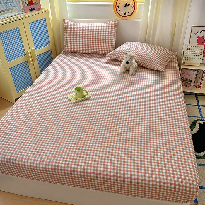 91家纺网 家纺一手货源 找家纺 十一家居 2025新款亲肤裸睡云朵棉水洗棉床笠-洛可系列 粉咖小格