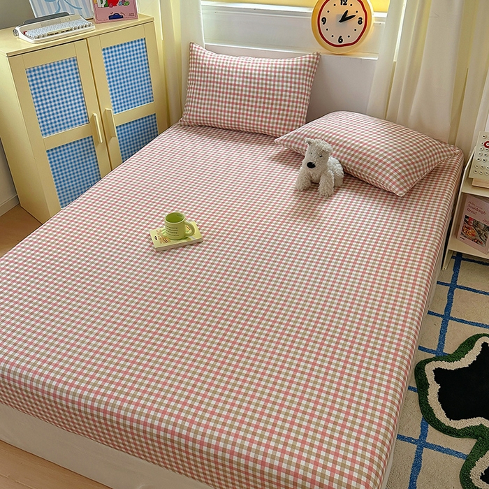 91家纺网 家纺一手货源 找家纺 十一家居 2025新款亲肤裸睡云朵棉水洗棉床笠-洛可系列 粉咖小格