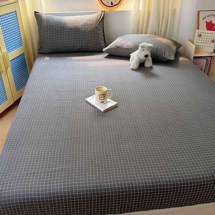 91家纺网 家纺一手货源 找家纺 十一家居 2025新款亲肤裸睡云朵棉水洗棉床笠-洛可系列 黑小格