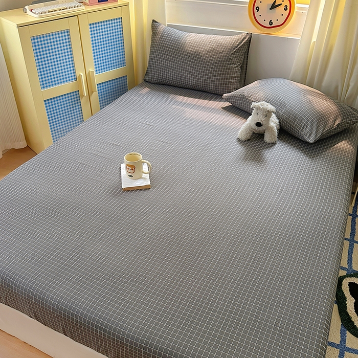 91家纺网 家纺一手货源 找家纺 十一家居 2025新款亲肤裸睡云朵棉水洗棉床笠-洛可系列 黑小格