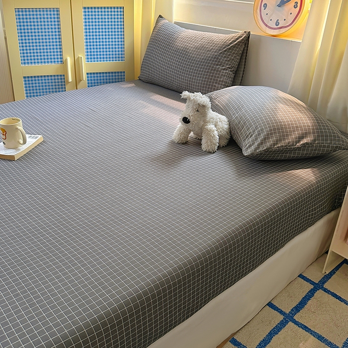 91家纺网 家纺一手货源 找家纺 十一家居 2025新款亲肤裸睡云朵棉水洗棉床笠-洛可系列 黑小格