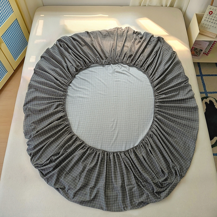 91家纺网 家纺一手货源 找家纺 十一家居 2025新款亲肤裸睡云朵棉水洗棉床笠-洛可系列 黑小格