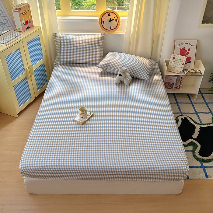 91家纺网 家纺一手货源 找家纺 十一家居 2025新款亲肤裸睡云朵棉水洗棉床笠-洛可系列 蓝咖小格