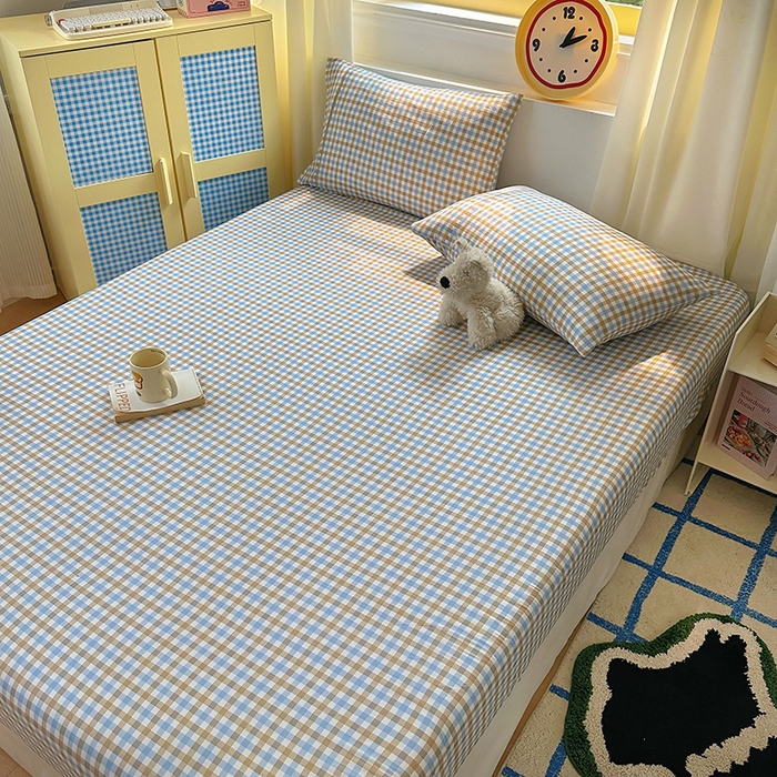 91家纺网 家纺一手货源 找家纺 十一家居 2025新款亲肤裸睡云朵棉水洗棉床笠-洛可系列 蓝咖小格