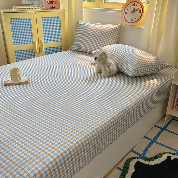 91家纺网 家纺一手货源 找家纺 十一家居 2025新款亲肤裸睡云朵棉水洗棉床笠-洛可系列 蓝咖小格