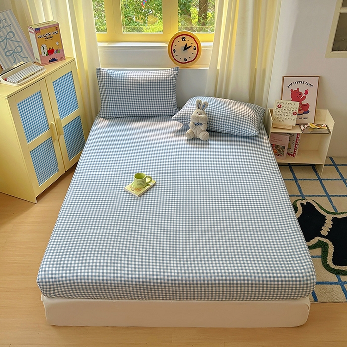 91家纺网 家纺一手货源 找家纺 十一家居 2025新款亲肤裸睡云朵棉水洗棉床笠-洛可系列 蓝小格