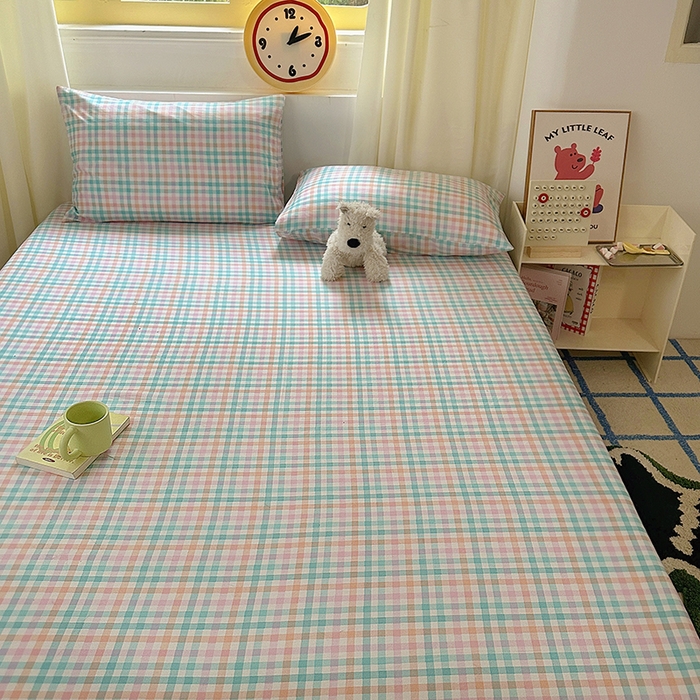 91家纺网 家纺一手货源 找家纺 十一家居 2025新款亲肤裸睡云朵棉水洗棉床笠-洛可系列 糖果小格