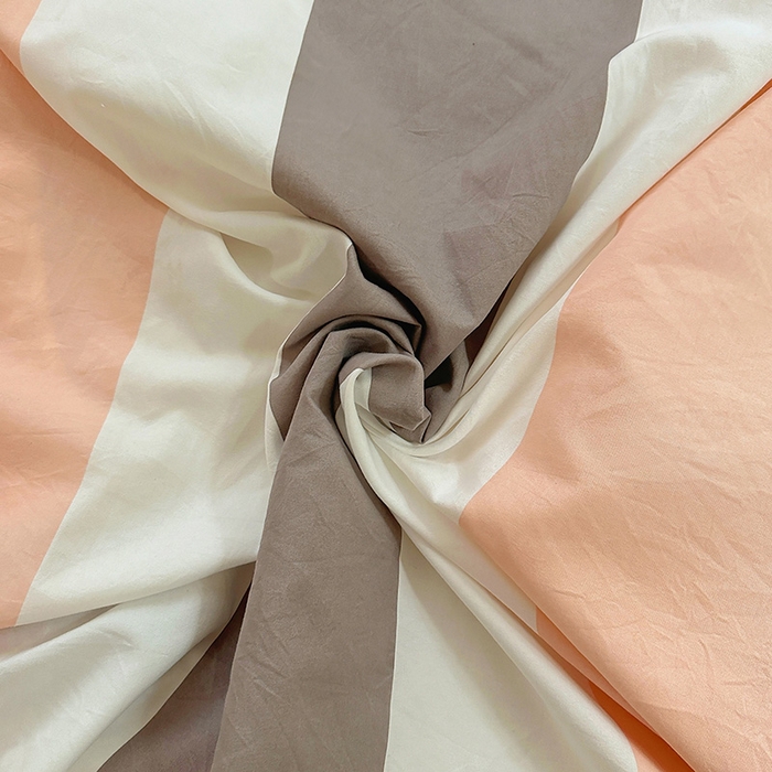 91家纺网 家纺一手货源 找家纺 十一家居 2025新款亲肤裸睡云朵棉水洗棉床笠-洛可系列 桃灰格