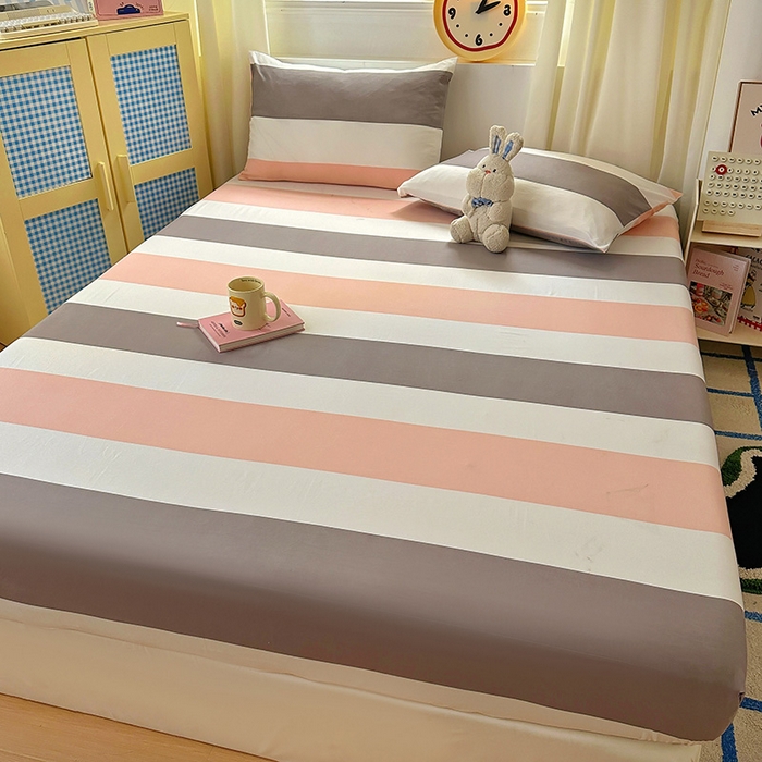 91家纺网 家纺一手货源 找家纺 十一家居 2025新款亲肤裸睡云朵棉水洗棉床笠-洛可系列 桃灰格