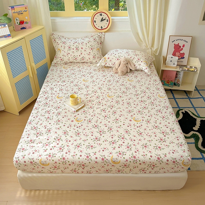 91家纺网 家纺一手货源 找家纺 十一家居 2025新款小清新印花款高克重加厚升级款云朵棉水洗棉床笠 花林小兔