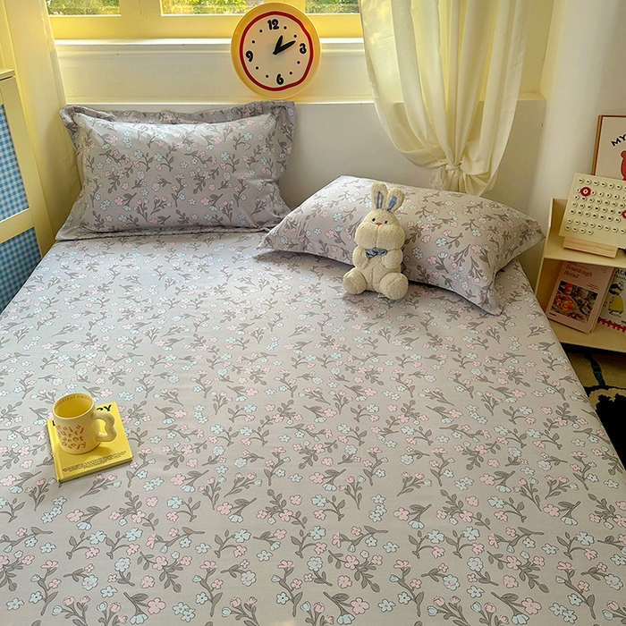 91家纺网 家纺一手货源 找家纺 十一家居 2025新款小清新印花款高克重加厚升级款云朵棉水洗棉床笠 漫漫花语