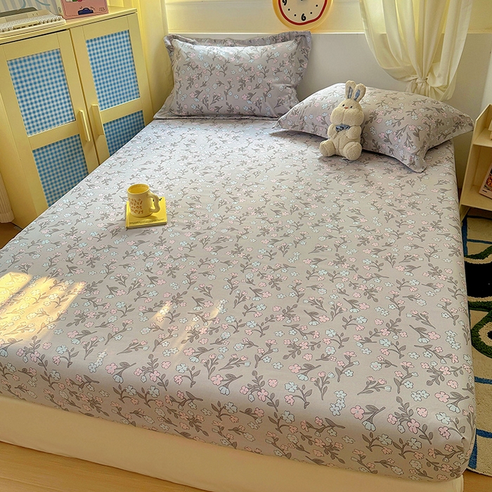 91家纺网 家纺一手货源 找家纺 十一家居 2025新款小清新印花款高克重加厚升级款云朵棉水洗棉床笠 漫漫花语