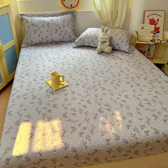 91家纺网 家纺一手货源 找家纺 十一家居 2025新款小清新印花款高克重加厚升级款云朵棉水洗棉床笠 漫漫花语