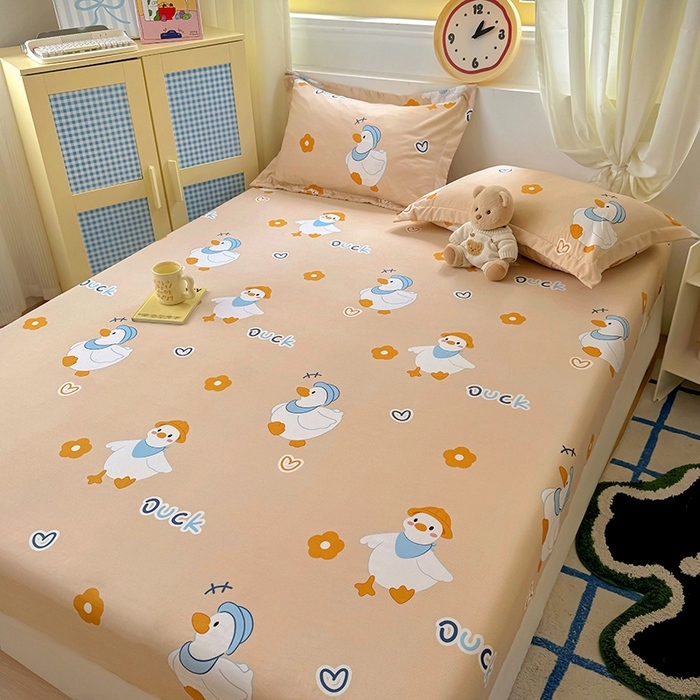 91家纺网 家纺一手货源 找家纺 十一家居 2025新款小清新印花款高克重加厚升级款云朵棉水洗棉床笠 萌萌可达鸭