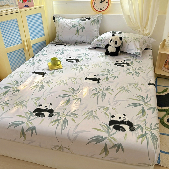 91家纺网 家纺一手货源 找家纺 十一家居 2025新款小清新印花款高克重加厚升级款云朵棉水洗棉床笠 熊猫宝贝