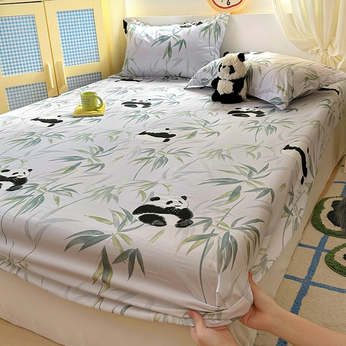 91家纺网 家纺一手货源 找家纺 十一家居 2025新款小清新印花款高克重加厚升级款云朵棉水洗棉床笠 熊猫宝贝