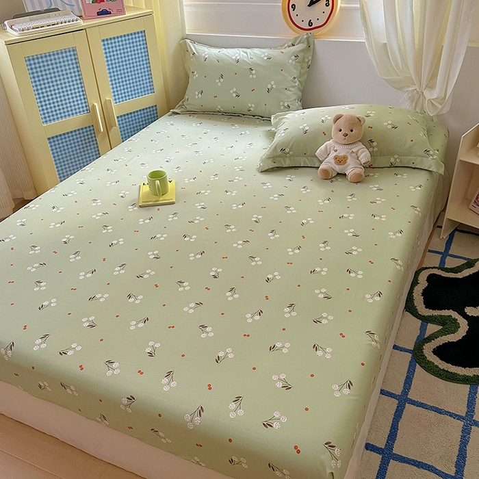 91家纺网 家纺一手货源 找家纺 十一家居 2025新款小清新印花款高克重加厚升级款云朵棉水洗棉床笠 樱花四溢