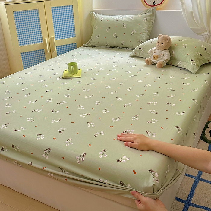 91家纺网 家纺一手货源 找家纺 十一家居 2025新款小清新印花款高克重加厚升级款云朵棉水洗棉床笠 樱花四溢