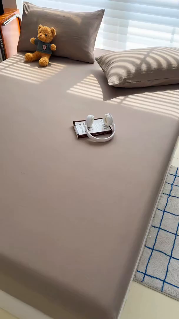 91家纺网 家纺一手货源 找家纺 十一家居 2025新款ins纯色系列亲肤水洗棉床笠 茶咖