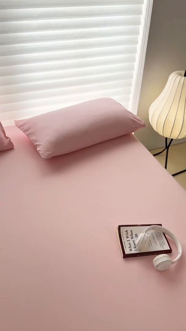 91家纺网 家纺一手货源 找家纺 十一家居 2025新款ins纯色系列亲肤水洗棉床笠 杏粉