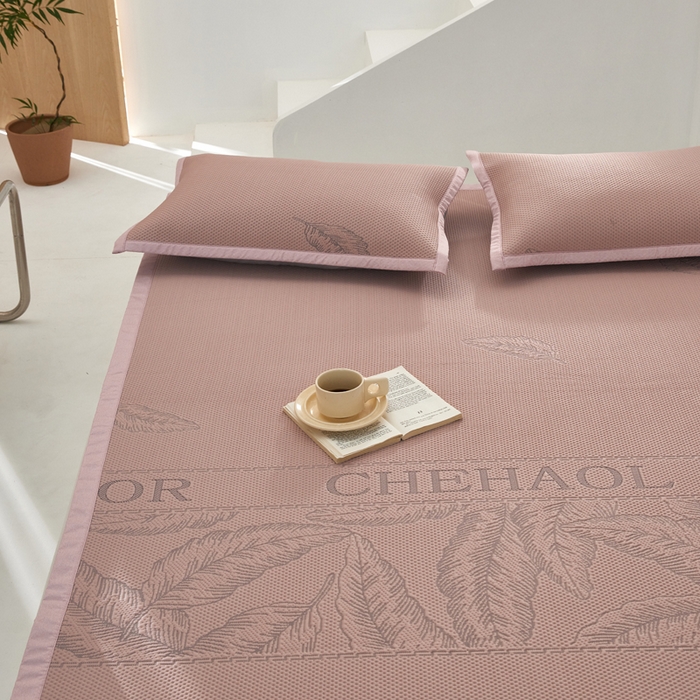 91家纺网 家纺一手货源 找家纺 亿梵家居 2025新款PE中分子480克高克重冰豆豆席凉豆豆席凉感凉席 莫里斯-豆沙