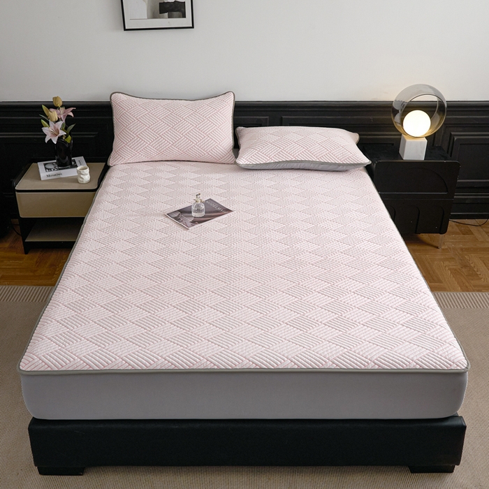 91家纺网 家纺一手货源 找家纺 欧邦 2025新款外贸热销加厚菱形Pe中分子凉感豆豆软席 菱形-粉床笠款