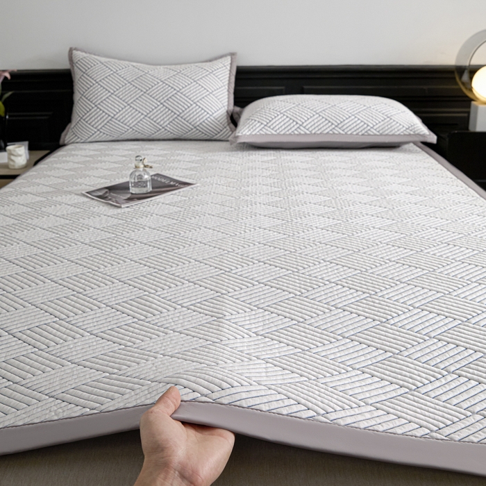 91家纺网 家纺一手货源 找家纺 欧邦 2025新款外贸热销加厚菱形Pe中分子凉感豆豆软席 菱形-灰 床席款
