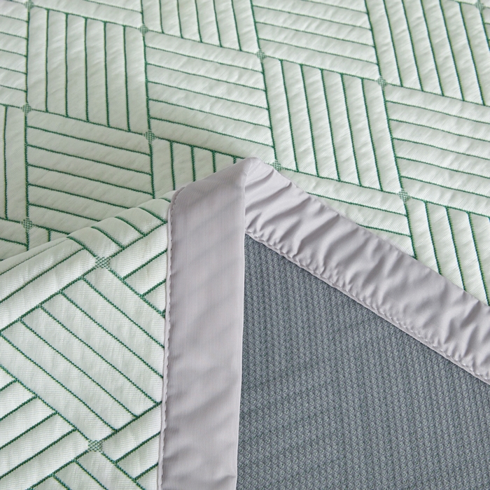 91家纺网 家纺一手货源 找家纺 欧邦 2025新款外贸热销加厚菱形Pe中分子凉感豆豆软席 菱形-绿 床席款