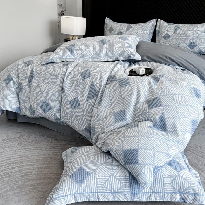 91家纺网 家纺一手货源 找家纺 曲之慕 2025直播爆款纯棉磨毛 高克重加厚全棉磨毛印花四件套 街角咖啡-蓝