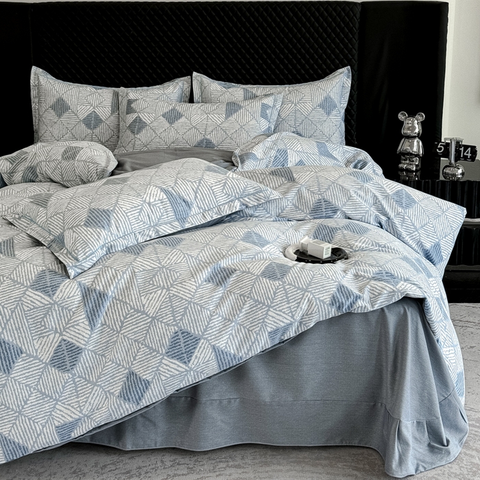 91家纺网 家纺一手货源 找家纺 曲之慕 2025直播爆款纯棉磨毛 高克重加厚全棉磨毛印花四件套 街角咖啡-蓝