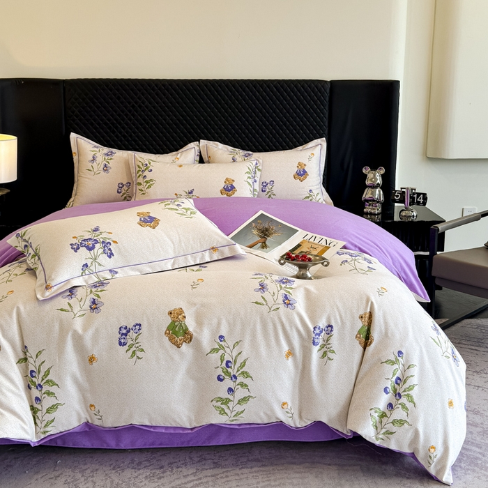 91家纺网 家纺一手货源 找家纺 曲之慕 2025直播爆款纯棉磨毛 高克重加厚全棉磨毛印花四件套 萌熊花园-米