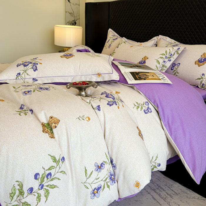 91家纺网 家纺一手货源 找家纺 曲之慕 2025直播爆款纯棉磨毛 高克重加厚全棉磨毛印花四件套 萌熊花园-米