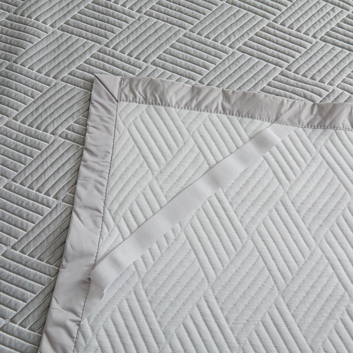 91家纺网 家纺一手货源 找家纺 欧邦 2025新款外贸热销加厚菱形Pe中分子凉感豆豆软席 菱形-穆尼灰 床席款