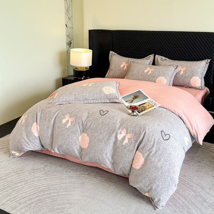 91家纺网 家纺一手货源 找家纺 曲之慕 2025直播爆款纯棉磨毛 高克重加厚全棉磨毛印花四件套 莫奈花语-灰