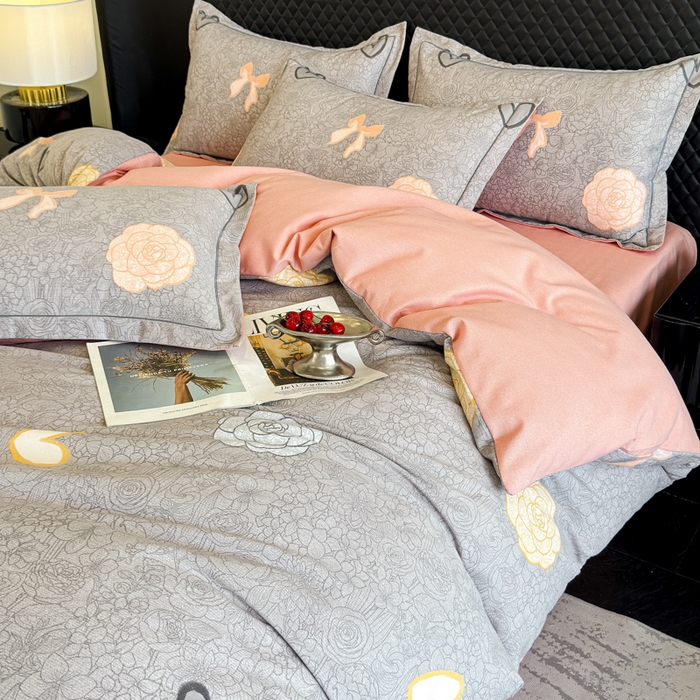 91家纺网 家纺一手货源 找家纺 曲之慕 2025直播爆款纯棉磨毛 高克重加厚全棉磨毛印花四件套 莫奈花语-灰