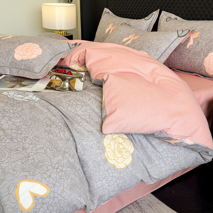 91家纺网 家纺一手货源 找家纺 曲之慕 2025直播爆款纯棉磨毛 高克重加厚全棉磨毛印花四件套 莫奈花语-灰