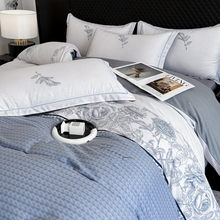 91家纺网 家纺一手货源 找家纺 曲之慕 2025直播爆款纯棉磨毛 高克重加厚全棉磨毛印花四件套 温妮莎-蓝