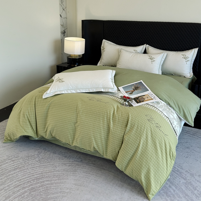 91家纺网 家纺一手货源 找家纺 曲之慕 2025直播爆款纯棉磨毛 高克重加厚全棉磨毛印花四件套 温妮莎-绿