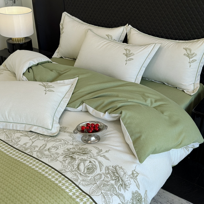 91家纺网 家纺一手货源 找家纺 曲之慕 2025直播爆款纯棉磨毛 高克重加厚全棉磨毛印花四件套 温妮莎-绿