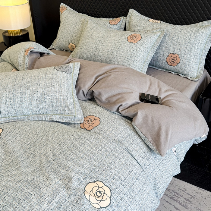 91家纺网 家纺一手货源 找家纺 曲之慕 2025直播爆款纯棉磨毛 高克重加厚全棉磨毛印花四件套 知心玫瑰-蓝