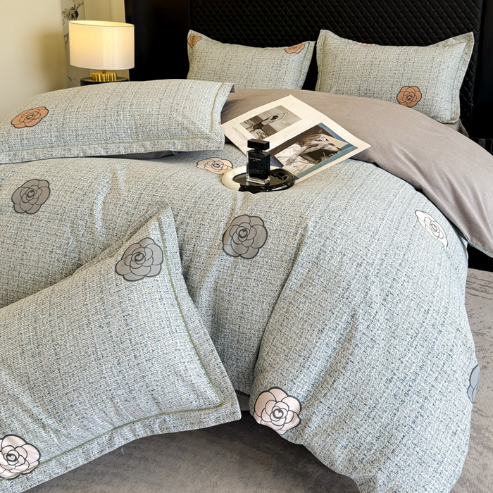 91家纺网 家纺一手货源 找家纺 曲之慕 2025直播爆款纯棉磨毛 高克重加厚全棉磨毛印花四件套 知心玫瑰-蓝