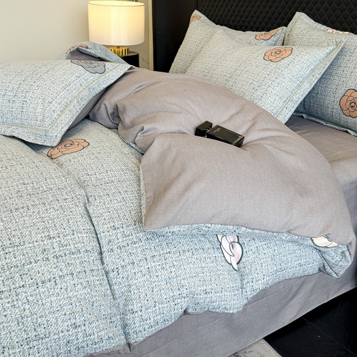 91家纺网 家纺一手货源 找家纺 曲之慕 2025直播爆款纯棉磨毛 高克重加厚全棉磨毛印花四件套 知心玫瑰-蓝