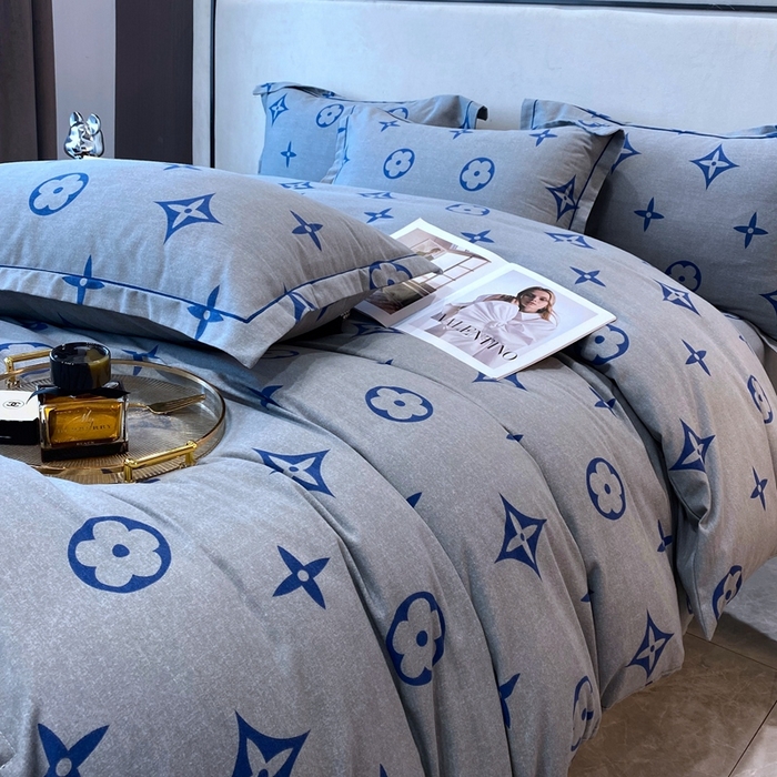 91家纺网 家纺一手货源 找家纺 曲之慕 2025直播爆款纯棉磨毛 高克重加厚全棉磨毛印花四件套 路易斯