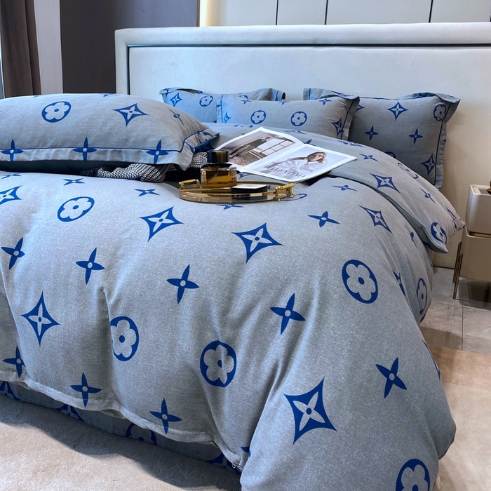 91家纺网 家纺一手货源 找家纺 曲之慕 2025直播爆款纯棉磨毛 高克重加厚全棉磨毛印花四件套 路易斯